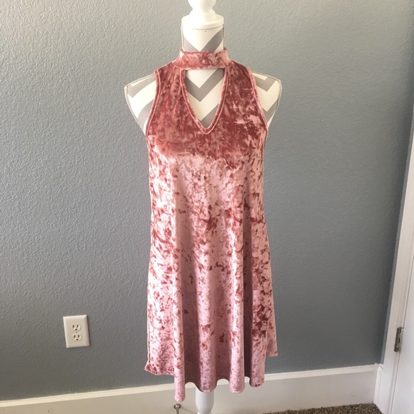 Mauve Velvet Cutout Dress - Picture 3 of 6